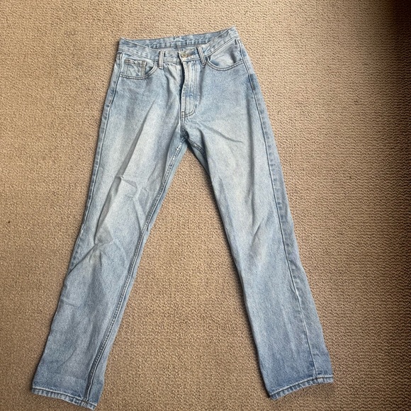 Brandy Melville Boyfriend Jeans - Picture 1 of 8